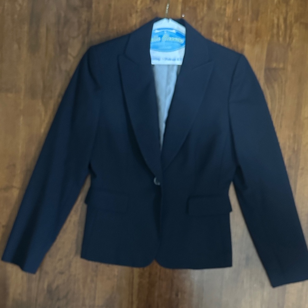Tahari Women's Blazer, black